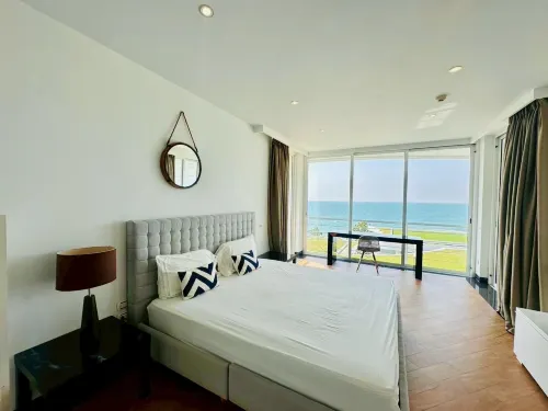 Sea-View Pool Villa Pattaya
