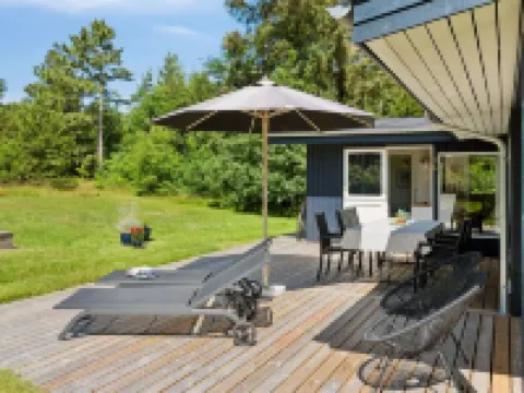 "Aleta" - 600m from the Sea