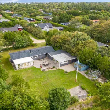 "Waghn" - 800m to the Fjord