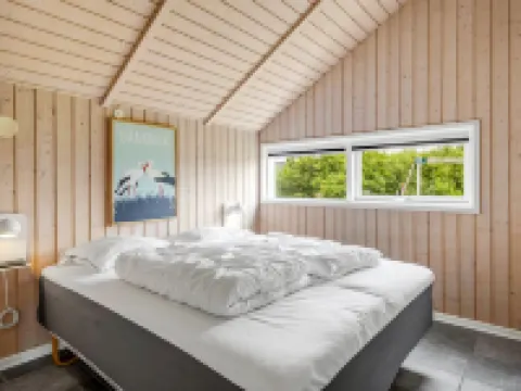 "Svenny" - 800m from the Sea