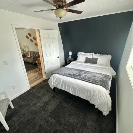 Charming 1-Bedroom House in Charming Calumet