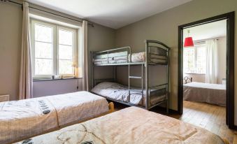 Sunny Garden Cottage, Alle