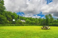 Pet-Friendly Home w/ Deck: 4 Mi to Jay Peak Resort - 3-Star