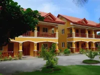 Slam's Garden Dive Resort Hotels near Malapascua Island