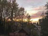 Downtown Anchorage Home, 1 Block to Coastal Trail! - View biển