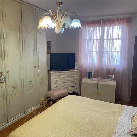 Apartment - Sleeps 5 Balcony Wifi Parking