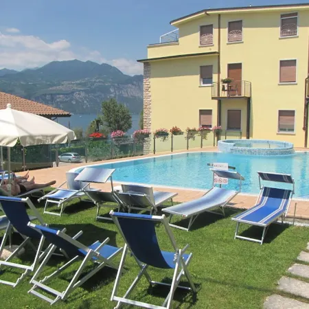 1-bedroom holiday apartment