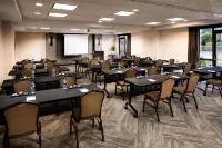 Hyatt Place Roa Arpt Valley View Mall