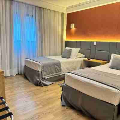 吉拉索爾廣場飯店 Rooms