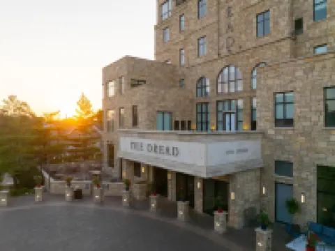 The Oread Lawrence, Tapestry Collection by Hilton Hotels in Lawrence
