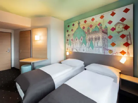 B&B HOTEL Neuss Hotels near Seestern