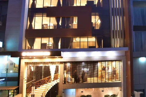 카이손스 인 니어 아폴로 호스피탈