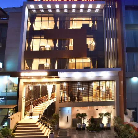 Kaisons Inn (Near Apollo Hospital) Отели рядом с достопримечательностью «Храм Лотоса»