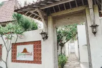 자바 우드 빌라