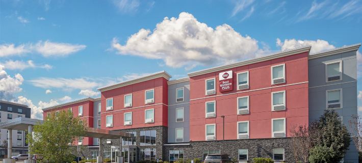 Best Western Plus Airport Inn  Suites Hotels in Saskatoon
