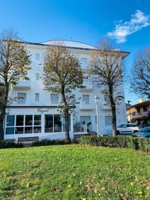 Residence Cigno Hotels near Malatestiano Temple