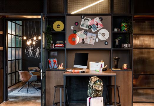 목시 글래스고 라운지 바