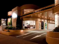 海岸救生隊汽車旅館 陶朗阿加機場附近的飯店