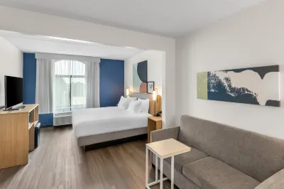 Spark by Hilton Rock Hill Hotels near Downtown Artistry