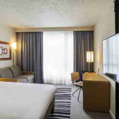 Novotel Valenciennes Rooms