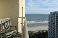 Royale Palms Condominiums - Sea View