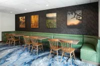 Fairfield Inn & Suites Marianna - breakfast
