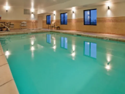 Holiday Inn Express & Suites ROLLA - UNIV OF MISSOURI S&T by IHG ローラのホテル