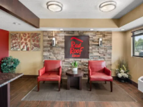 レッド ルーフ イン ランシング イースト - MSU ランシングのホテル