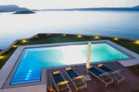 SK Place Luxury Seafront Villas Chania - Strand