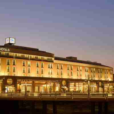 NH Malaga Hotel Exterior