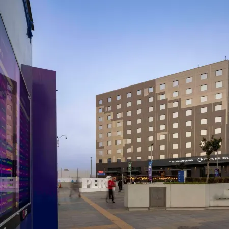 Wyndham Grand Costa Del Sol Lima Airport