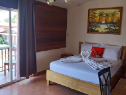 โรงแรม กาเย 6 โรงแรมในโบกาสเดลโตโร