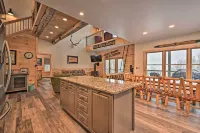 Rustic 3-Story Pittsburg Cabin w/ Lake & Mtn Views - 3-Star