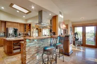 Luxe Catalina Foothills Hideaway w/ Private Pool