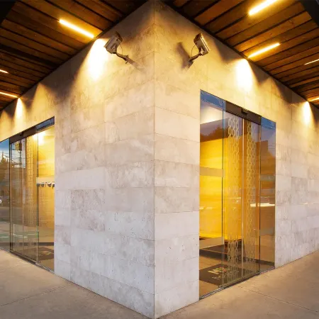 Hotel MX aeropuerto CDMX, Trademark Collection by Wyndham Отели рядом с достопримечательностью «Восточный пассажирский автобусный терминал TAPO»