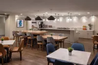 Pomeroy Hotel Fort McMurray Hotels in Fort McMurray