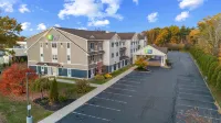 Holiday Inn Express & Suites Hampton South-Seabrook Hotel a Rockingham County