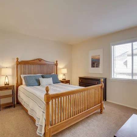 Flagstaff Townhome w/ Grill ~ 3 Mi to Downtown!