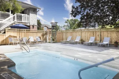 The Bellmoor Inn and Spa Hotel a 