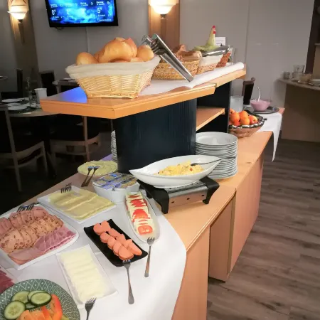 Hotel Near by