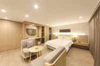 Gumi Indong Brown Dot Hotels in Gumi-si