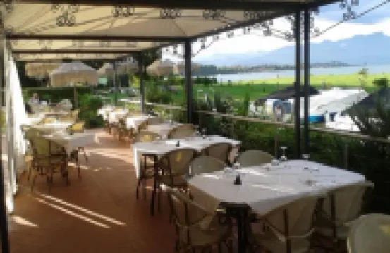 Yachting Hotel Mistral