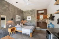 Sayula Home