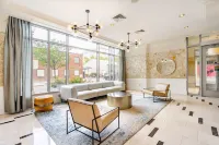 ดีทีเอสเอส ลักซ์แพด 2 ห้องนอน 2 ห้องน้ำ พร้อมสระว่ายน้ำบนดาดฟ้า วิวดีซี เลานจ์