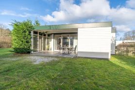 Tastefully Furnished Detached Bungalow for 5 People