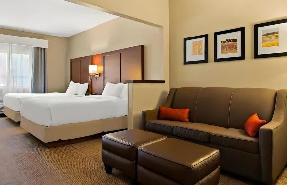 薩吉諾北舒適套房酒店