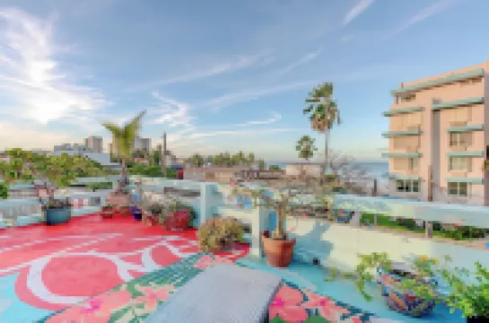 เลิฟโซลบิวตี้ฟูล