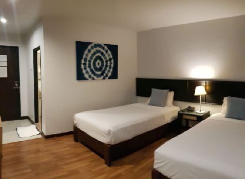 โรงแรมดุสิต