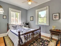 Sarasota Vacation Rental w/ Private Pool & Lanai! Hotels in Whitfield