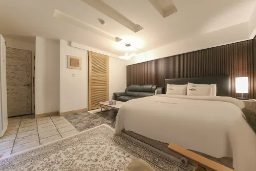 Chungju Apple Hotel
